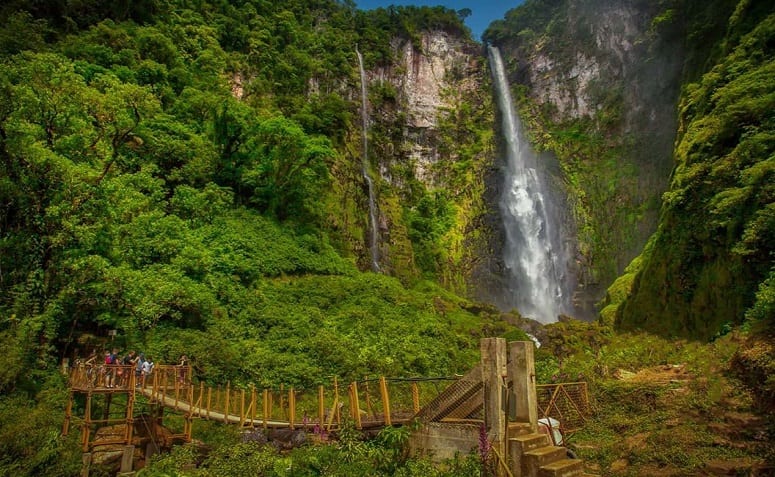 Cachoeira Salto Grande