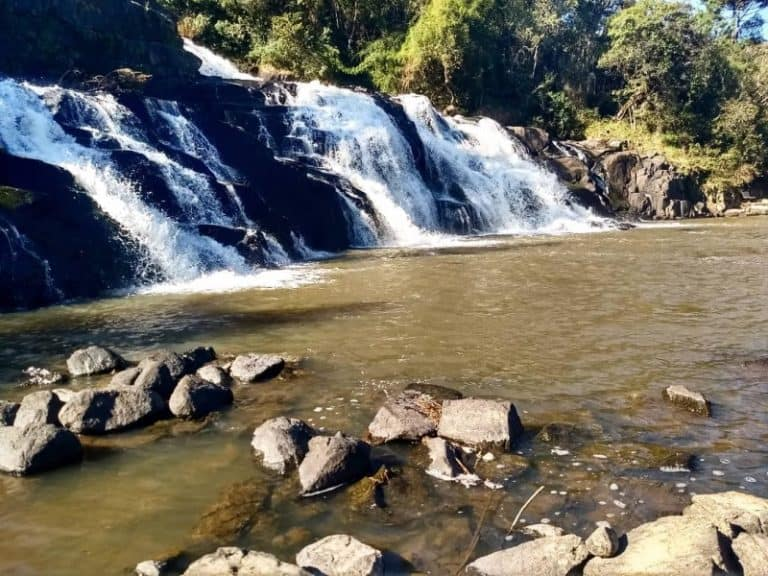 Cachoeira de tijucas - próximo a Curitiba