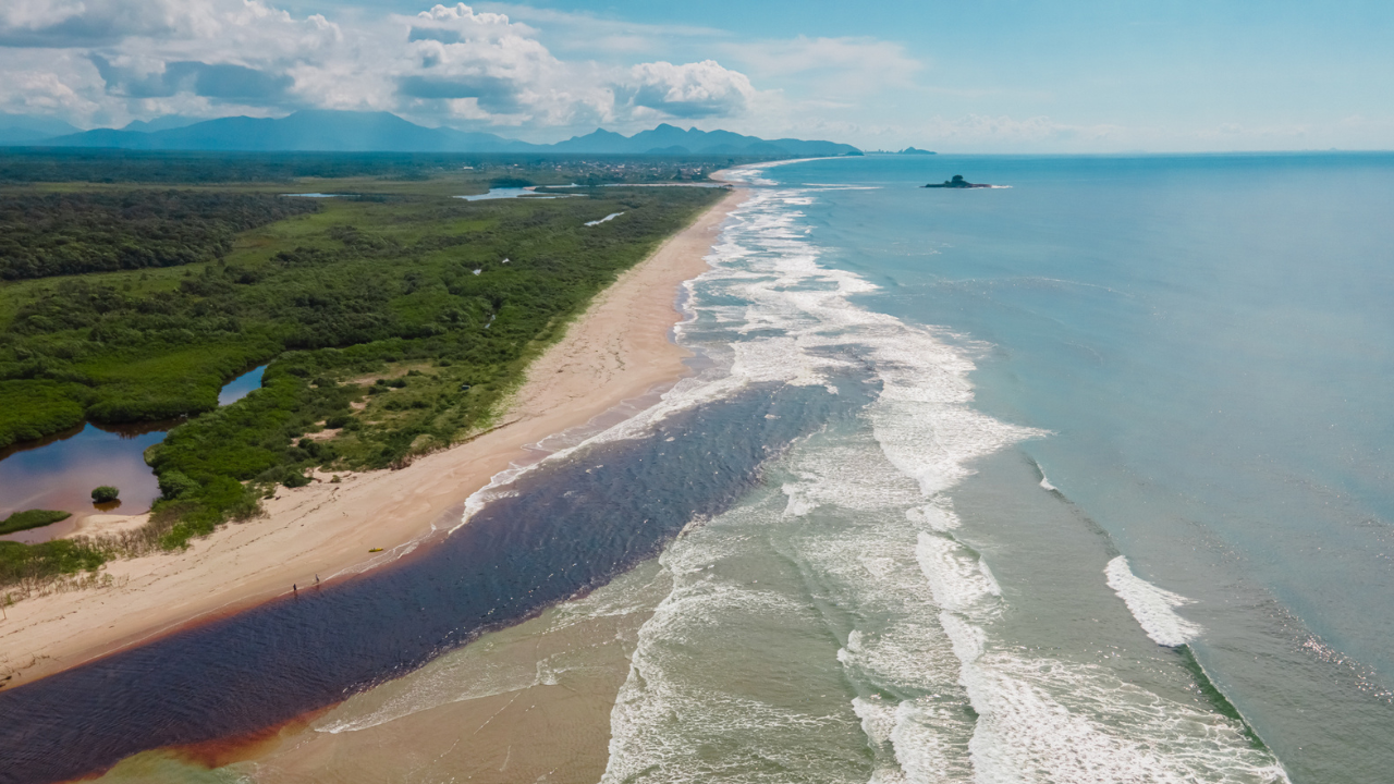 Conheça as praias com as águas mais quentes e geladas de Santa Catarina