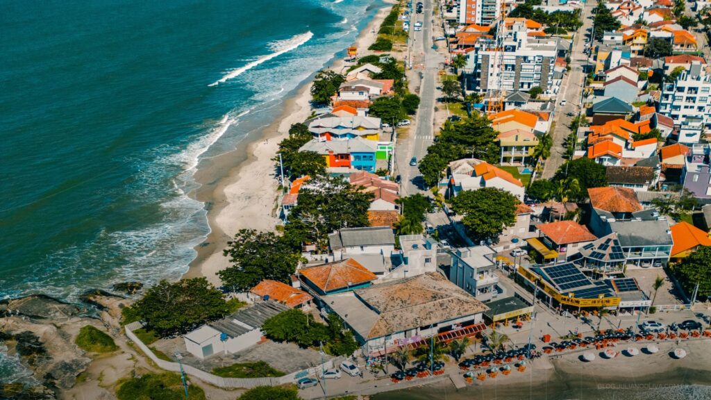Imagem aérea da Praia de Itapoá
