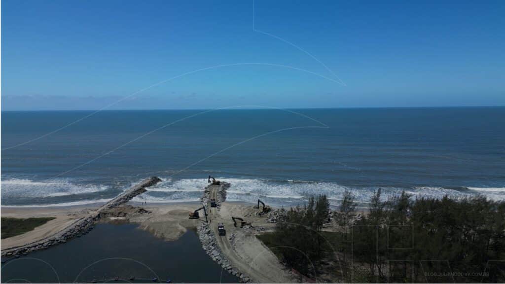 Molhes de pedra itapoá