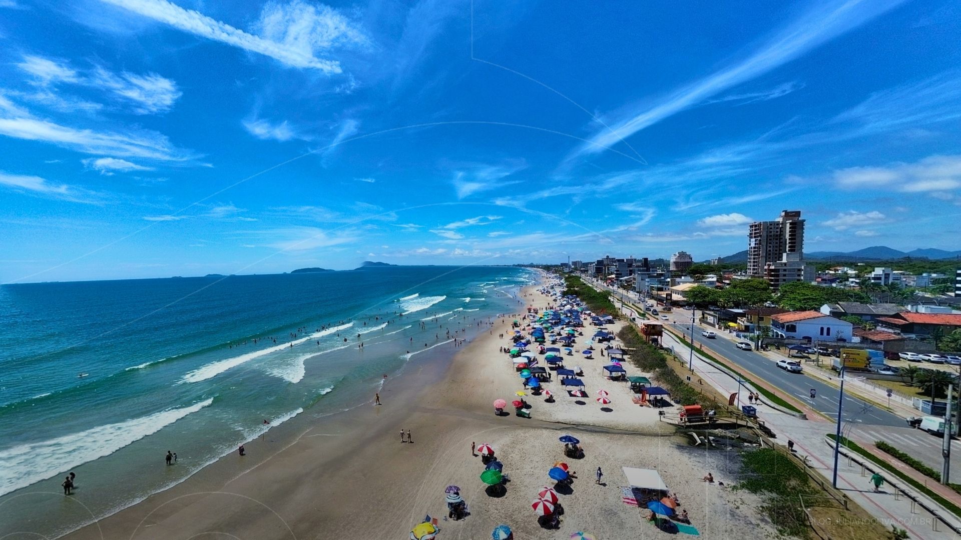 Temporada de verão em Itapoá